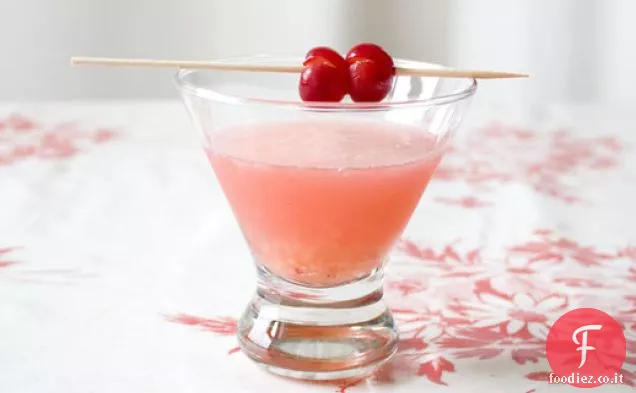 Bere stagionalmente: Caipirinha di amarena