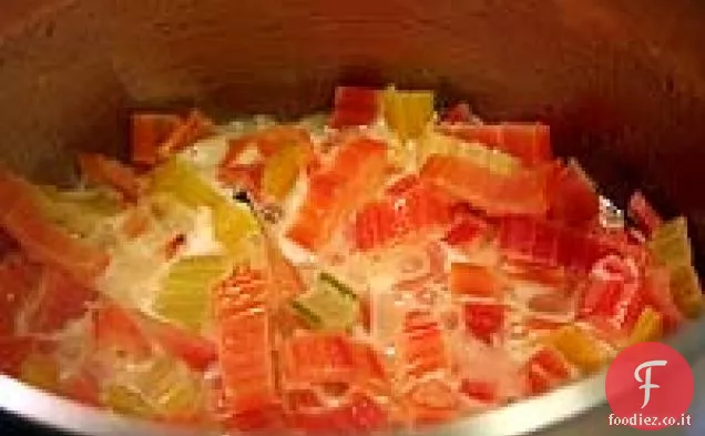 Costine di bietole svizzere saltate con crema e pasta
