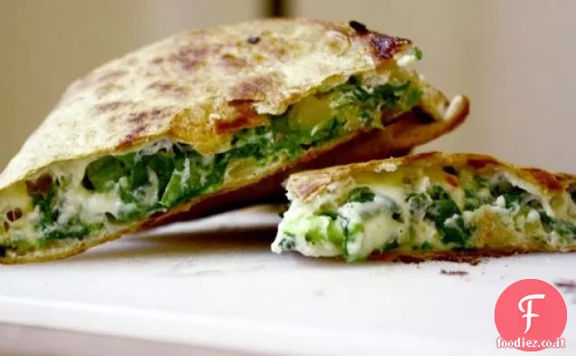 Cuocere il libro: Torta di spinaci Quesadilla
