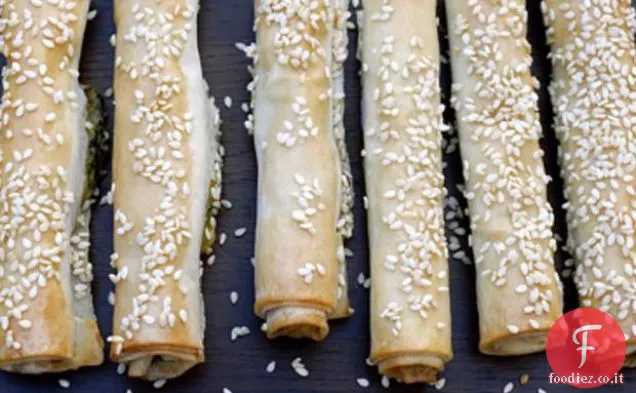 Sigaretti di bietola e formaggio feta