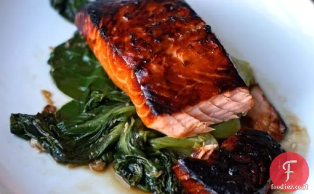 Cena stasera: Salmone glassato al miele e soia con Bok Choy