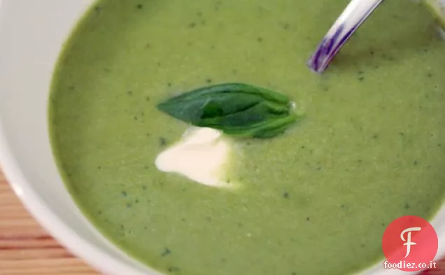Crema di asparagi, Basilico e Crème Fraîche Velouté