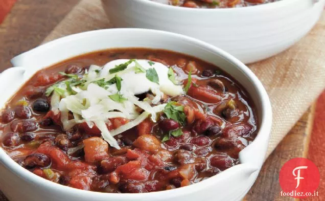 Peperoncino vegetariano a tre fagioli