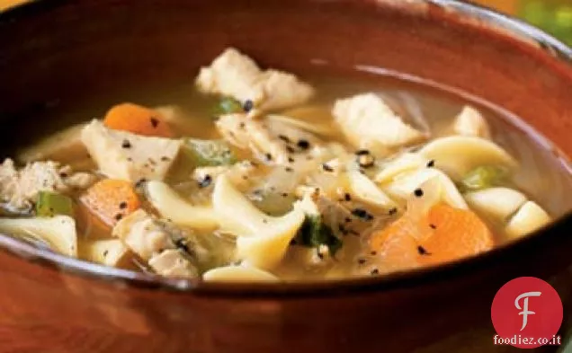 Zuppa di noodle di tacchino