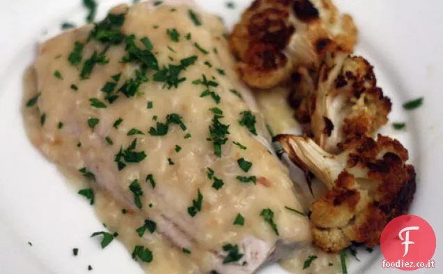 Walleye Shallow-in camicia di Michael Ruhlman con salsa di scalogno al vino bianco