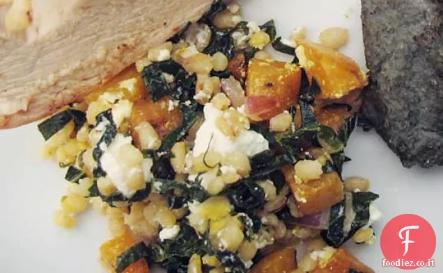 Insalata di barbabietole dorate e orzo con bietole arcobaleno