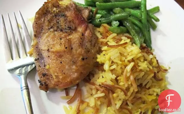 Padella di pollo con riso fatto in casa-A-Roni e fagiolini