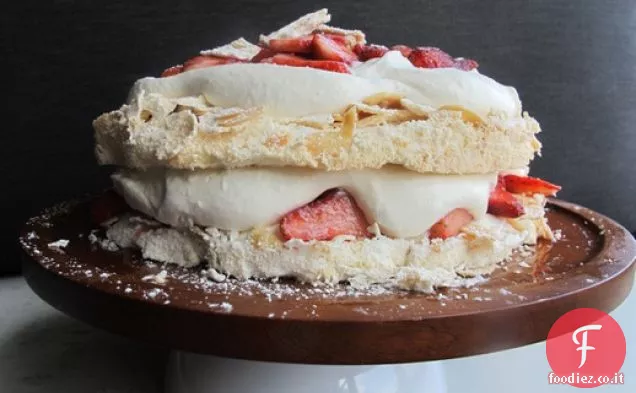 Fragole e Panna Pavlova