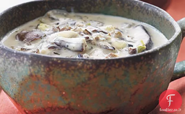 Zuppa di zenzero fresco, funghi e basilico