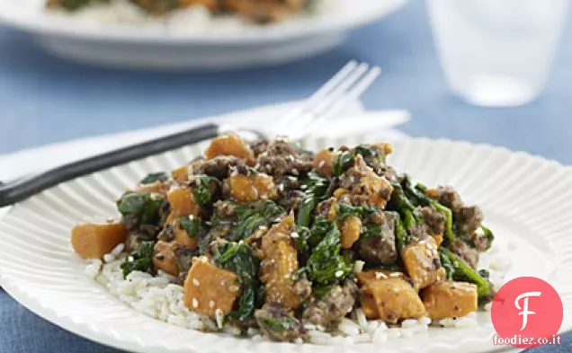 Manzo con patate dolci e spinaci