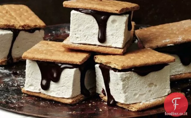 Le S'mores di Max e Eli Sussman con Marshmallow Maple-Bourbon