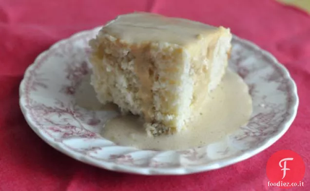 Budino di cottage con salsa al caramello al brandy