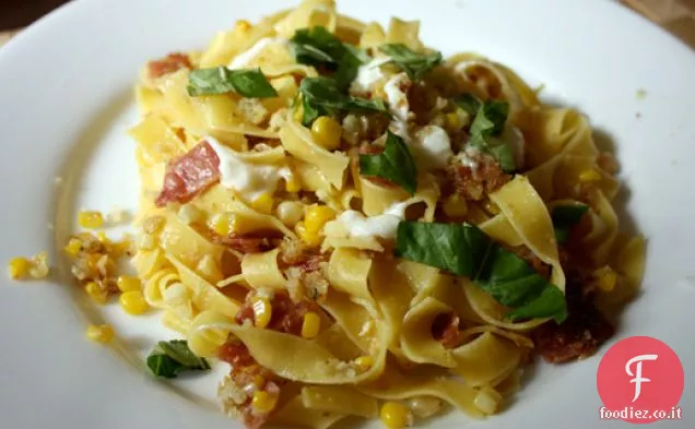 Pasta con Mais, Prosciutto e Burrata
