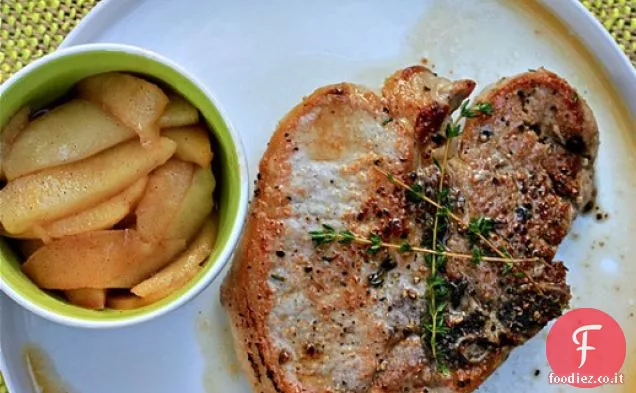 Braciole di maiale arrosto con mele Honeycrisp ubriachi