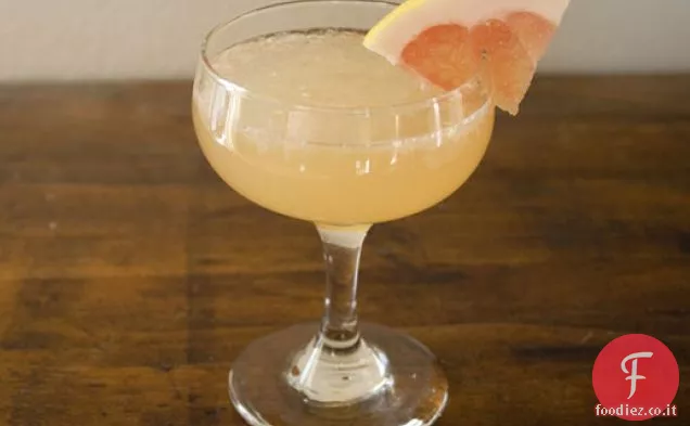 Cocktail di Pomelo e Basilico