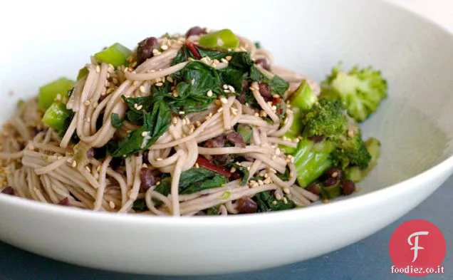 Miso Soba Soffriggere con verdure e fagioli