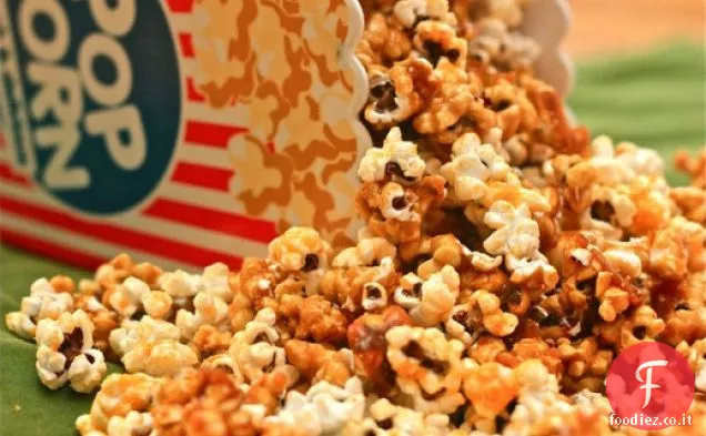 Popcorn piccante al formaggio e caramello