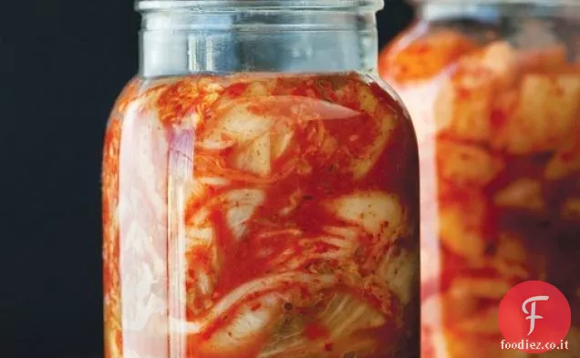 Kimchi firma di madre-in-Law da ' Il libro di cucina Kimchi