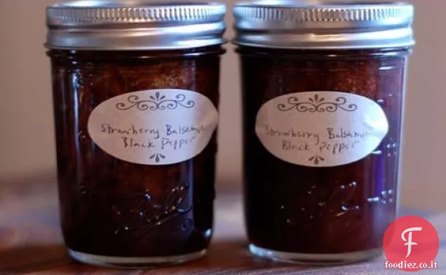 Confettura di Pepe Nero Balsamico alla Fragola