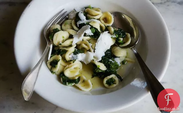 La Cucina Contadina delle Orecchiette con Broccoli Rabe