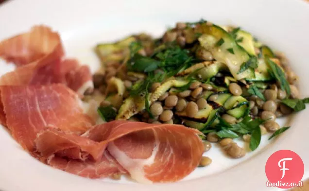 Cena Stasera: Insalata di Lenticchie con Zucchine Grigliate e Prosciutto