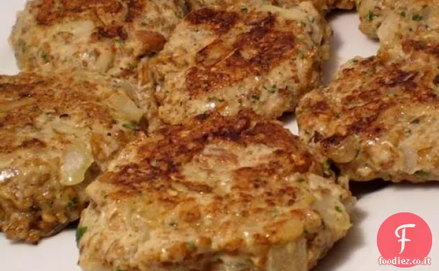 Sano e delizioso: hamburger di pollo Pecan Bulgur