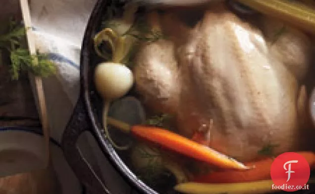 Pollo bollito con verdure a radice