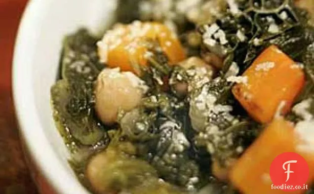 Zuppa con verdure invernali e ceci