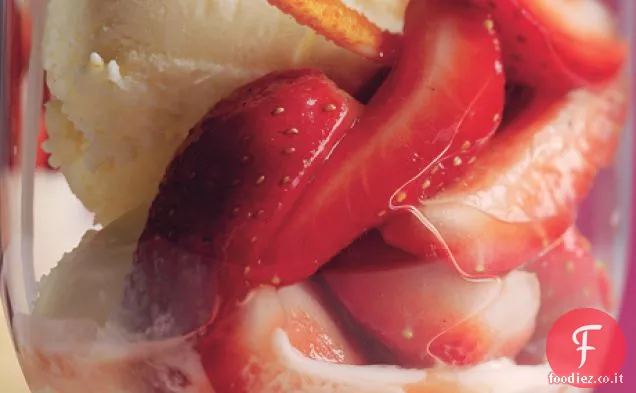 Fragole Romanoff con Gelato Crème Fraîche