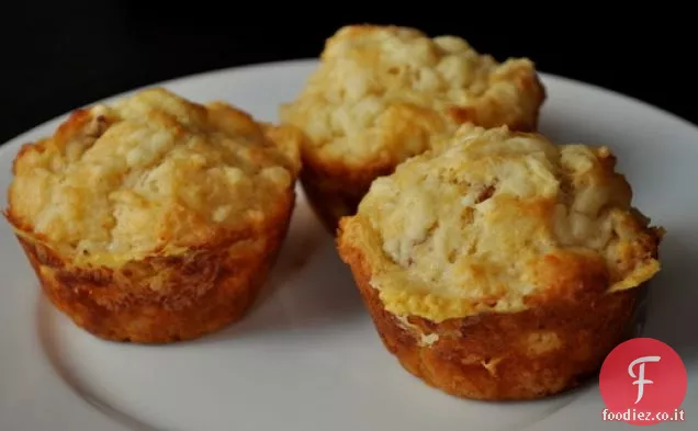 Muffin al cheddar con pancetta piccante