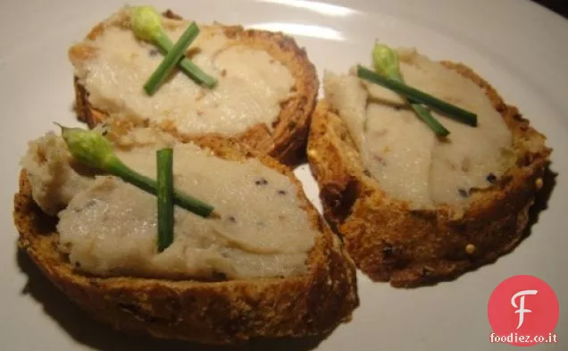 Cuocere il libro: sgombro affumicato su pane tostato