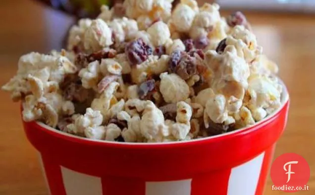 Senza glutine Martedì: Cran-Apple Cioccolato bianco Popcorn