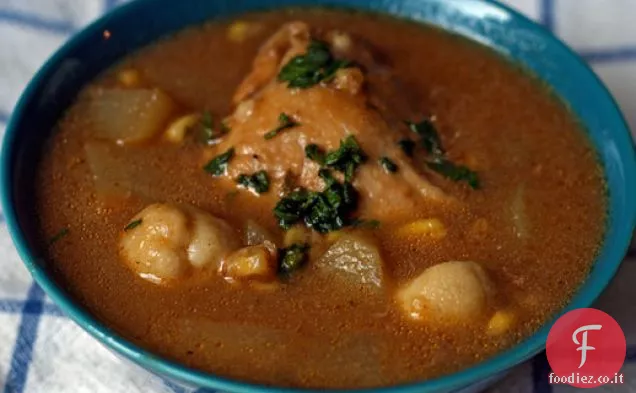 Cena stasera: Zuppa di pollo Ancho con gnocchi di Masa