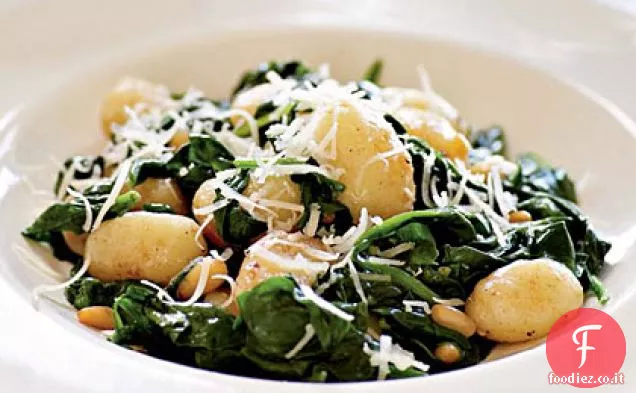 Gnocchi di burro marrone con Spinaci e Pinoli