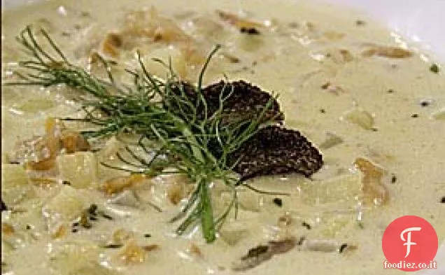 Zuppa di vongole con Tartufo Nero, rape e Timo