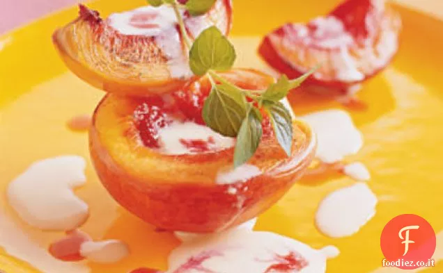 Nettarine tostate con crema pasticcera al latticello