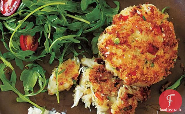 Torte di granchio e salsa di senape piccante