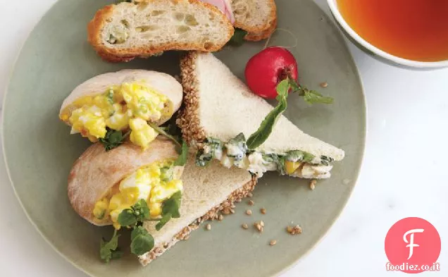 Insalata di uova al curry in Mini Pitas