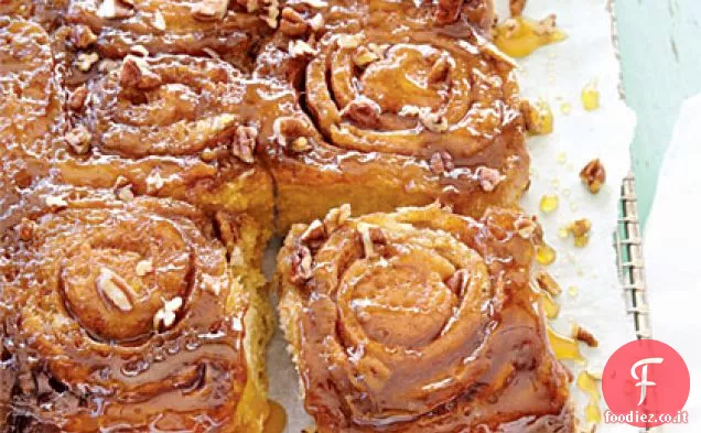 Panini appiccicosi caramello-Pecan
