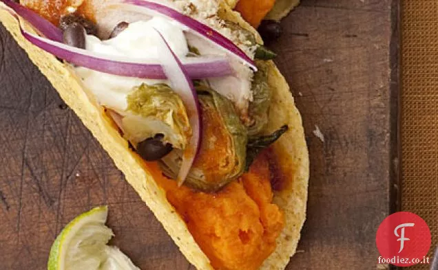 Tacos di maiale e fagioli neri