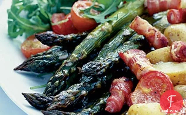 Insalata di asparagi arrosto caldo