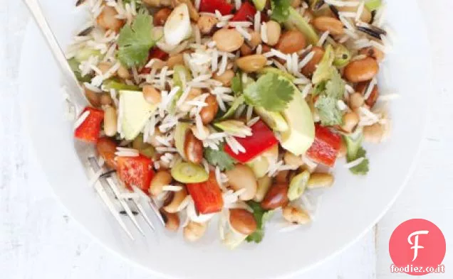 Insalata di riso e fagioli messicani