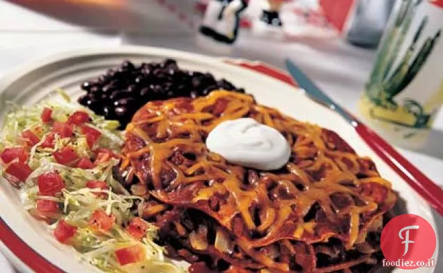 Accatastati Enchiladas peperoncino rosso