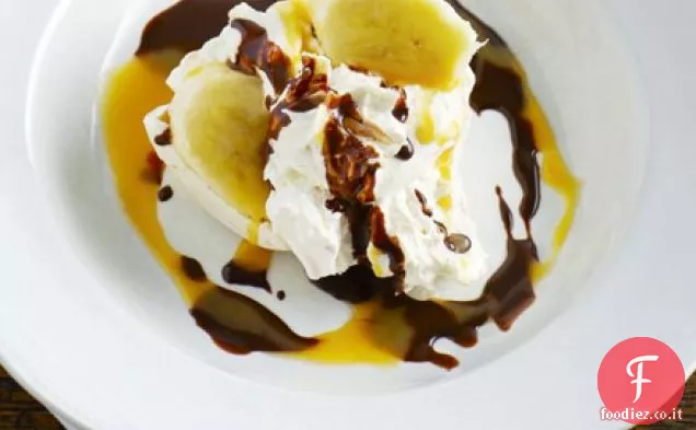 Cioccolato, caramello salato e pasticcio di banana