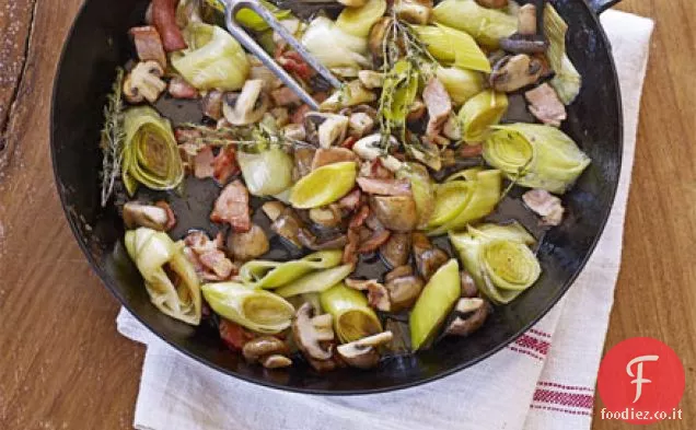 Porri con pancetta e funghi
