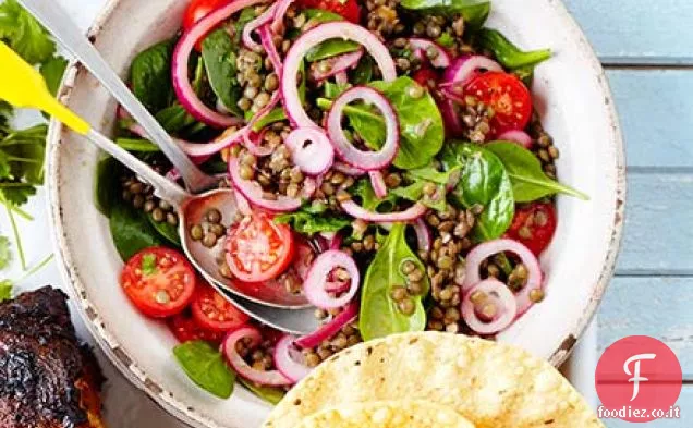 Insalata di lenticchie e pomodori