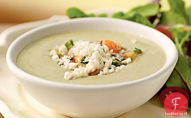 Zuppa di avocado con gusto di agrumi e gamberetti