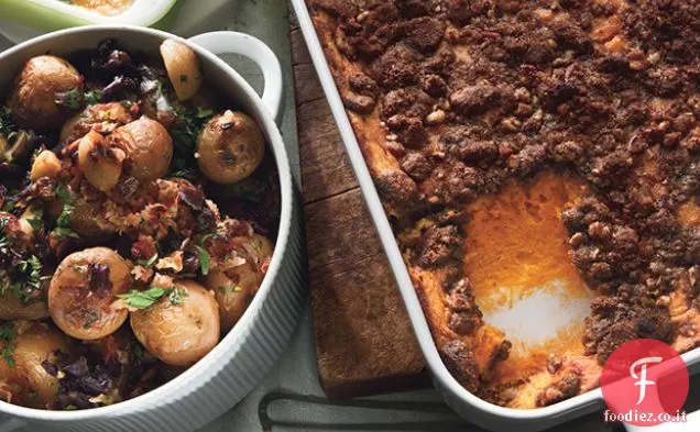 Patate Novelle arrosto con cipolla rossa, aglio e pancetta