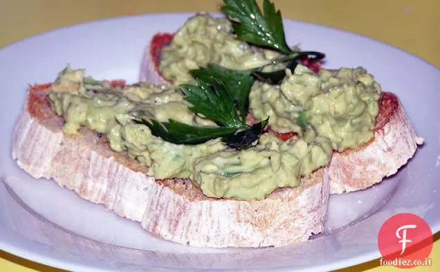 Un nuovo assumere Guacamole