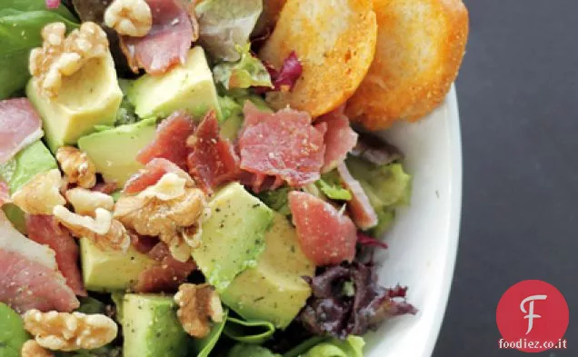 Pancetta affumicata, Avocado e foglie miste